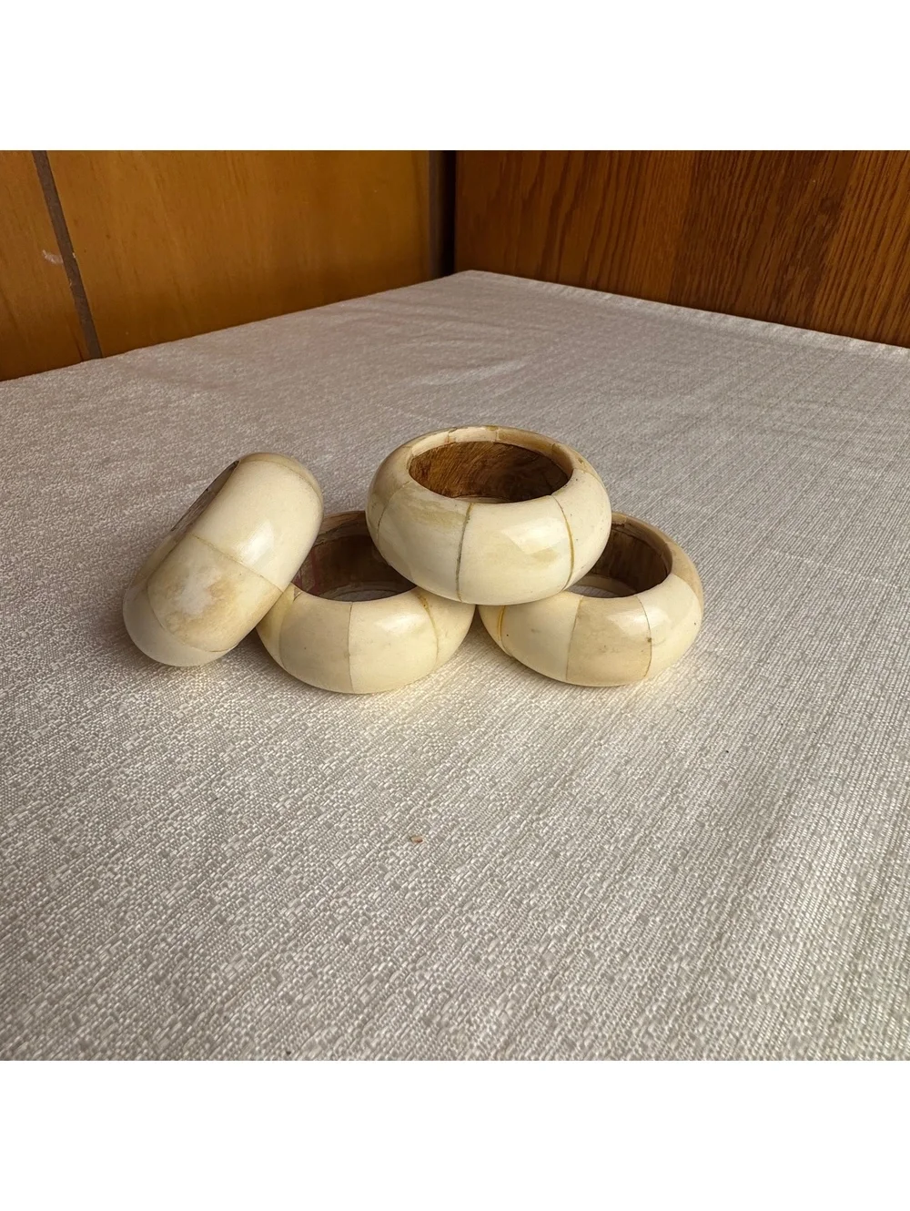 Vintage Audrey Ivory Tone Napkin Rings Set Of 4 Chunky Table Decor